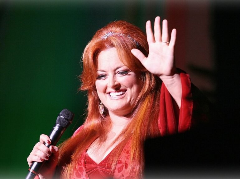 Wynonna — portret